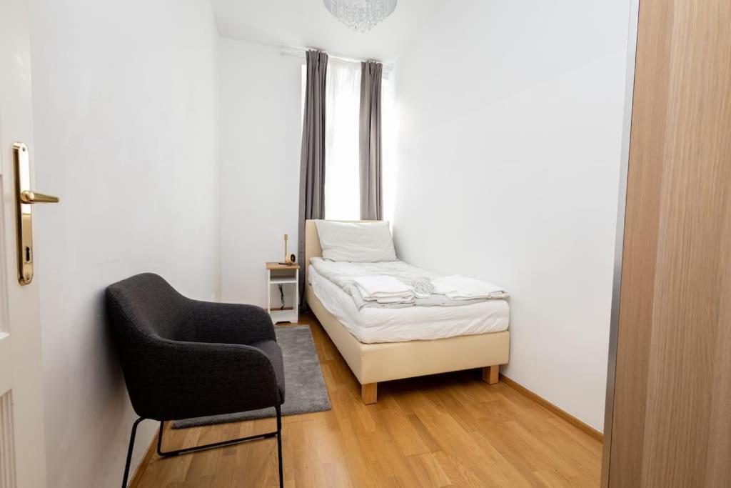 Orestaliving- 3Br On The Daube Canal/Friedensbruecke Виена Екстериор снимка