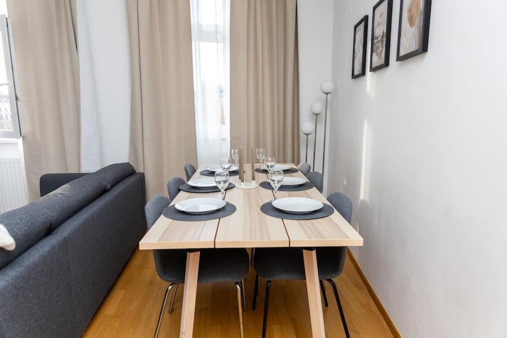 Orestaliving- 3Br On The Daube Canal/Friedensbruecke Виена Екстериор снимка
